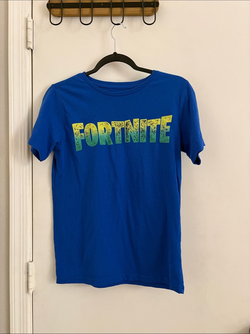 Fortnite Boys' Blue Graphic Tee size 10/12